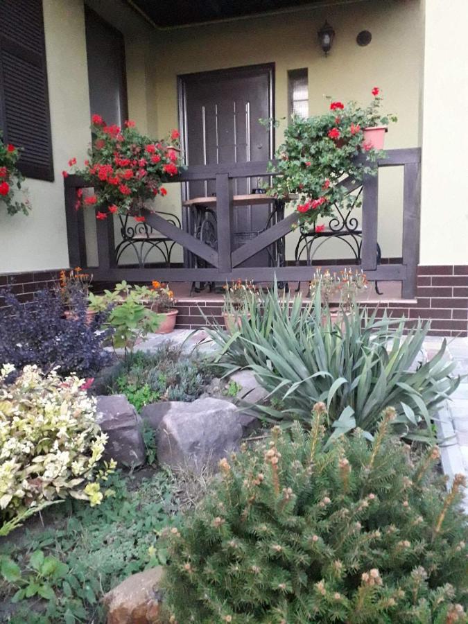 Apartament On Levanevskogo 2 Kamianets-Podilskyi Exterior foto